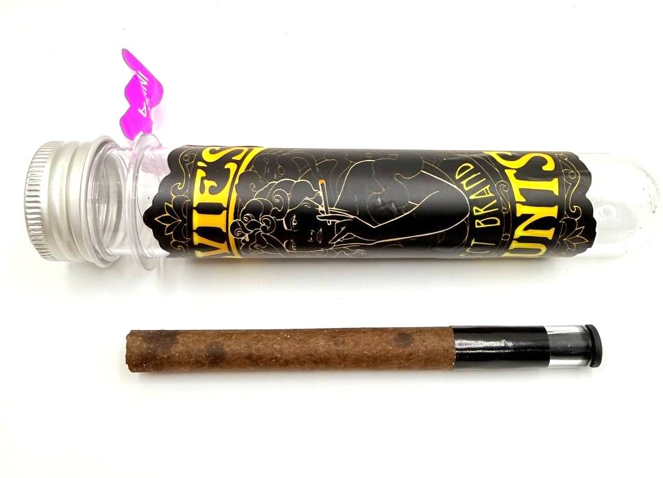 Evie's Blunts 2-3g THC infused Prerolls Evie's Blunts 2-3g THC infused Prerolls